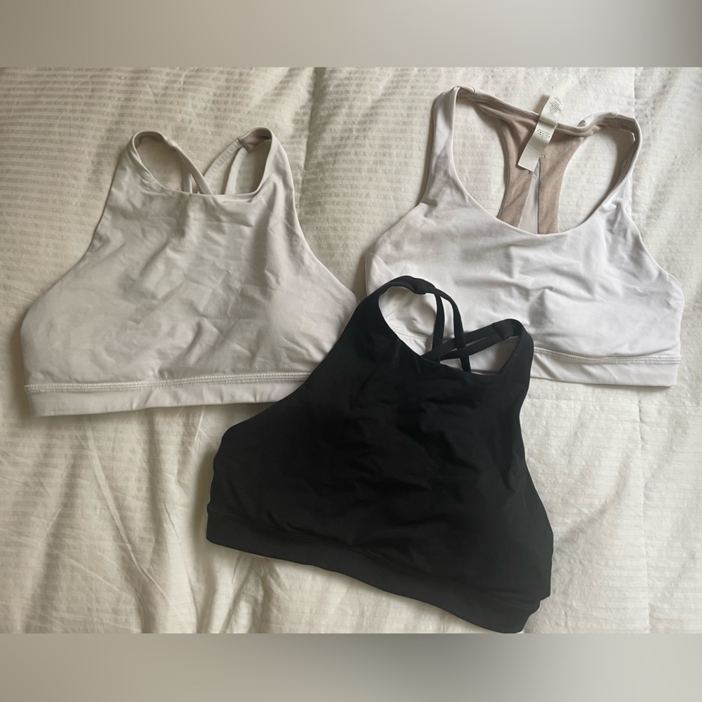 Lululemon sports bras size 8
